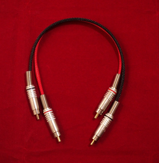 The Basic 1ft Pure Silver Audio Interconnect- Black/Red